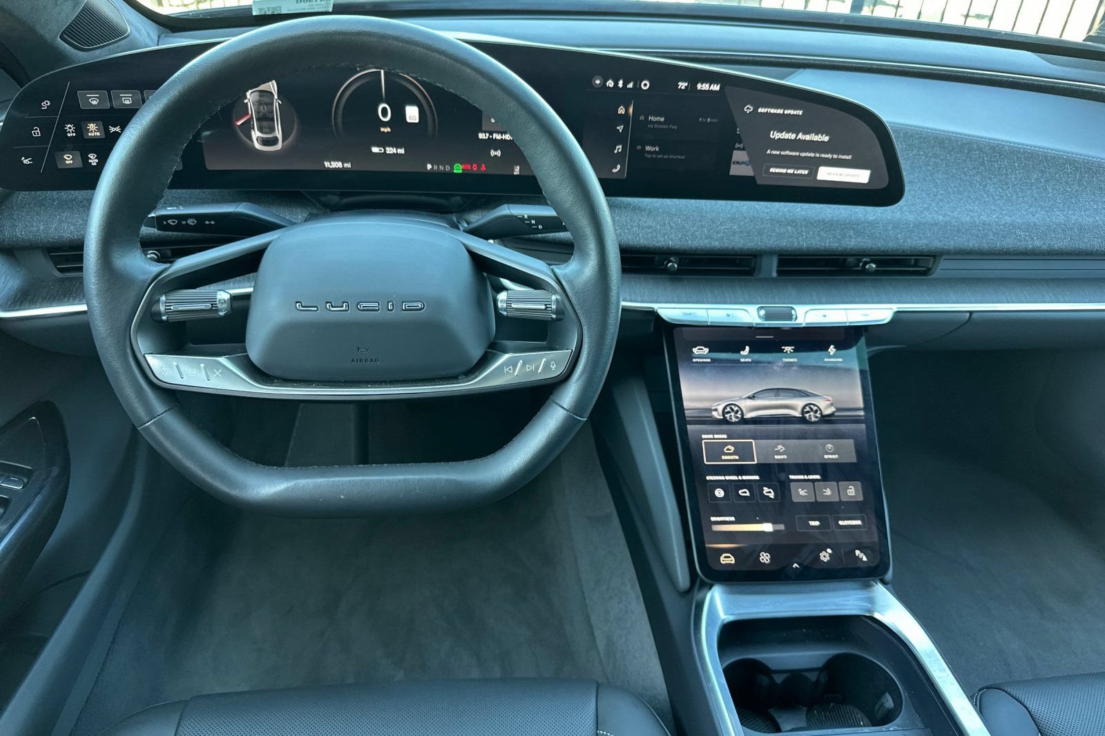 Used 2025 Lucid Air Pure RWD image 16