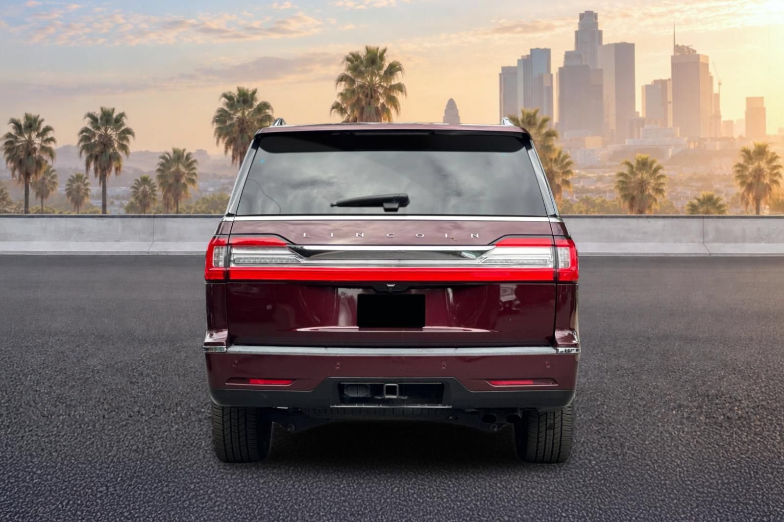 Used 2021 Lincoln Navigator Reserve w/ Luxury Package AWD/4WD image 5