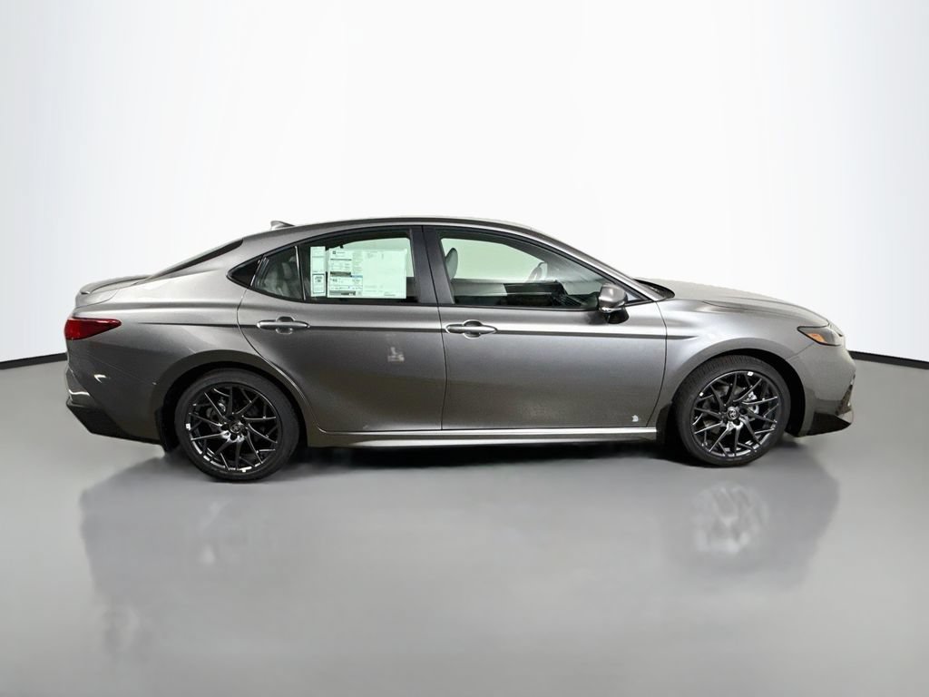 New 2026 Toyota Camry SE FWD image 8