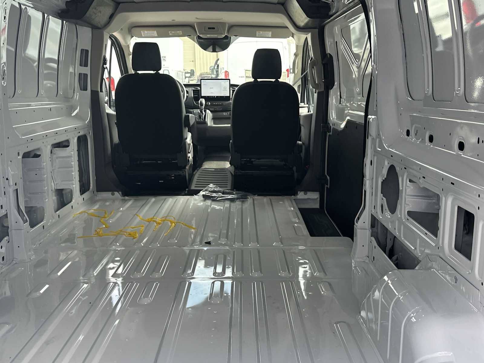 New 2026 Ford Transit 350 148 Low Roof RWD image 19