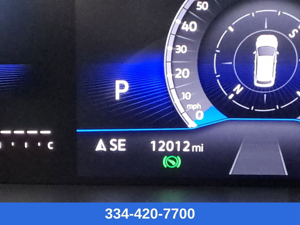 Certified 2025 Volkswagen Taos SE w/ Panoramic Sunroof Package image 27