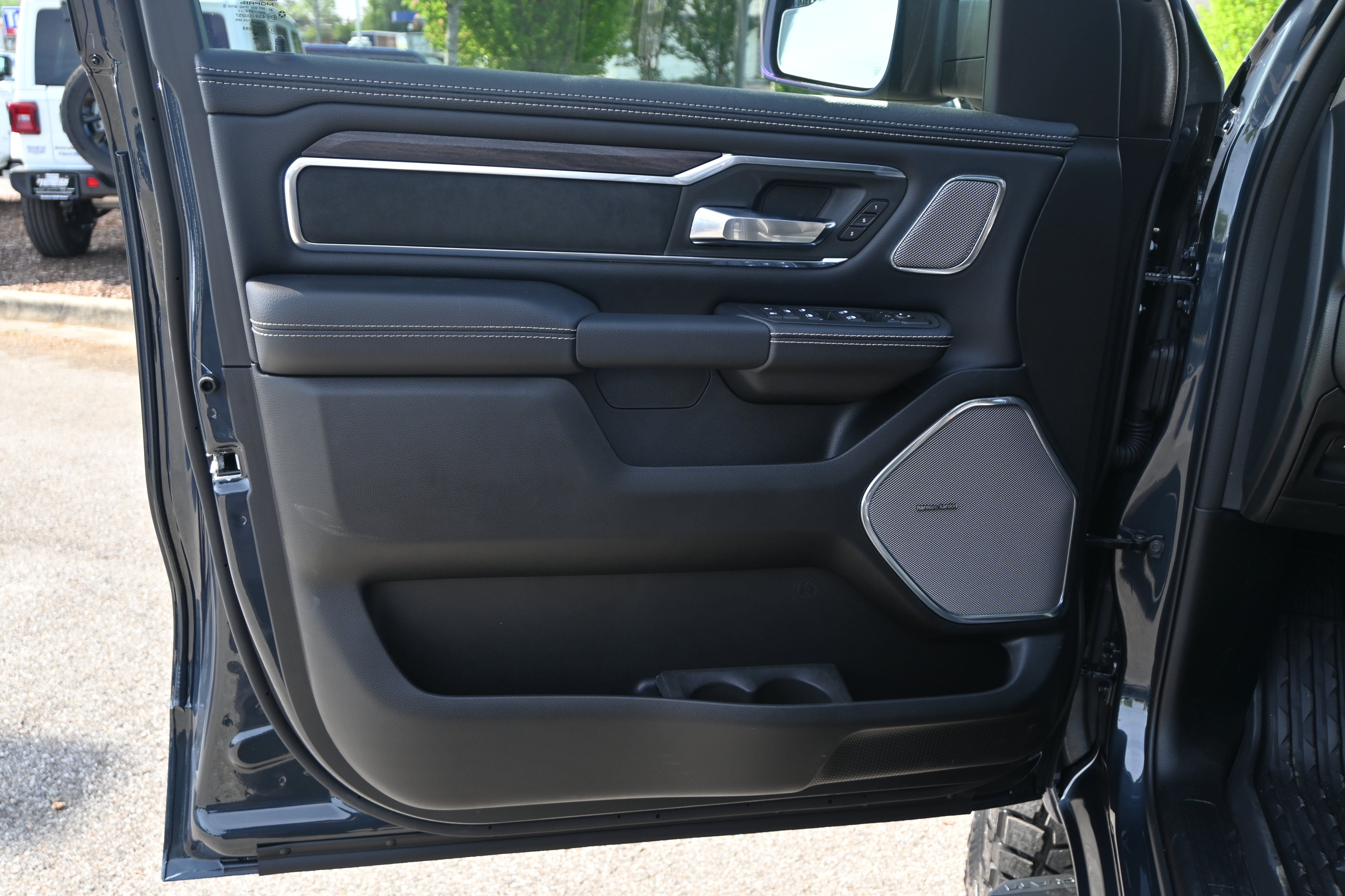 New 2026 RAM 1500 Laramie w/ Night Edition AWD/4WD image 14