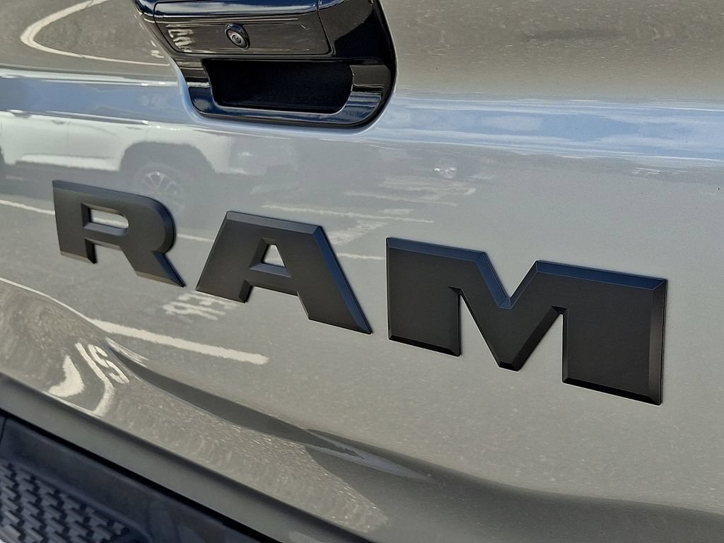 Used 2025 RAM 1500 Tradesman w/ Night Edition AWD/4WD image 31
