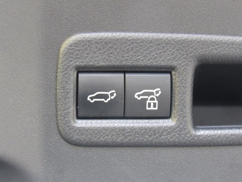 Certified 2024 Toyota bZ4X AWD w/ Weather Package image 24