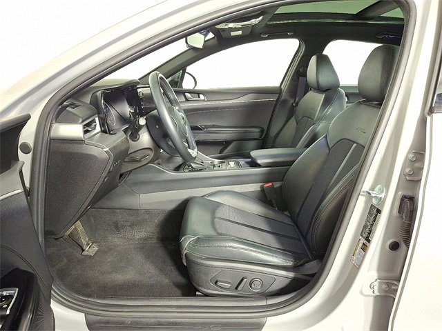 Used 2023 Kia K5 GT-Line image 16