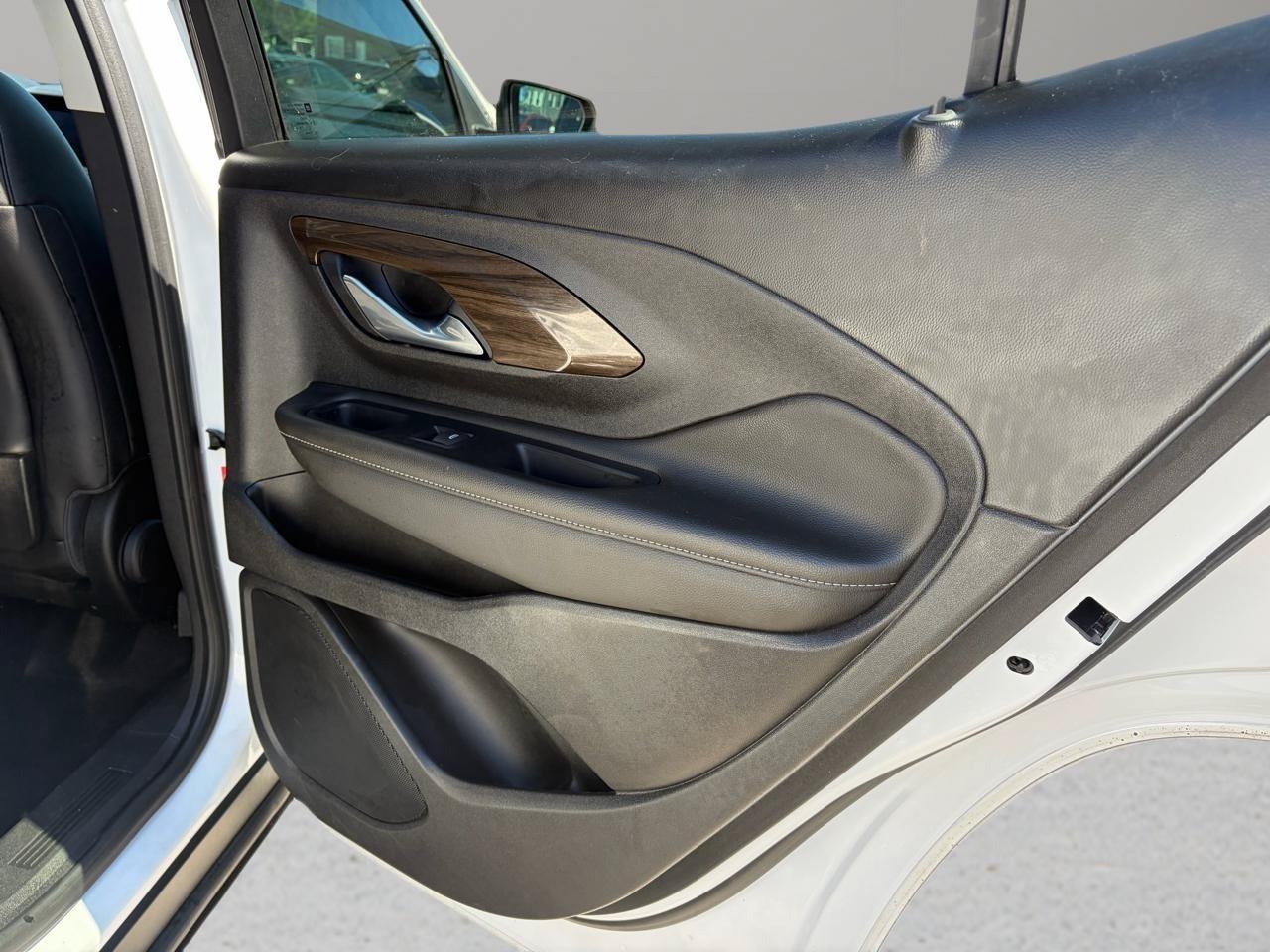 Used 2020 GMC Terrain Denali w/ LPO, Floor Liner Package AWD/4WD image 16