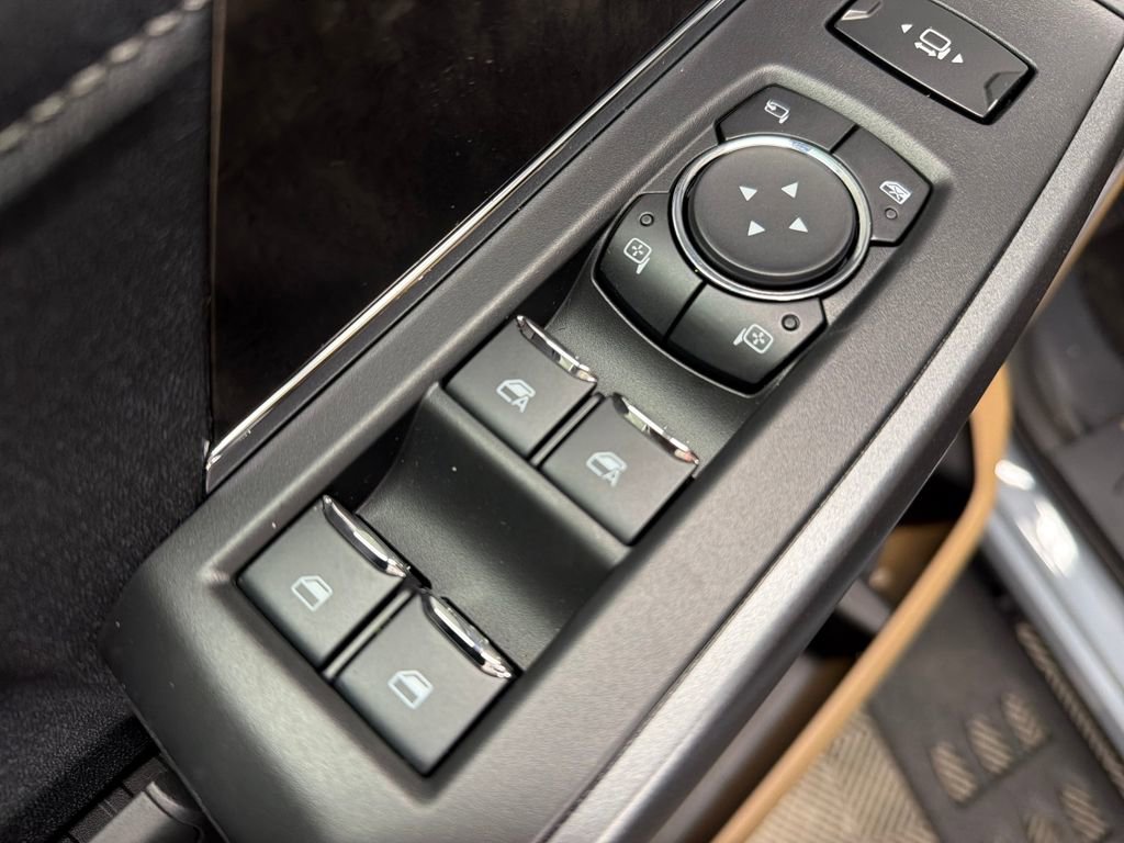 New 2026 Ford F250 Lariat image 16