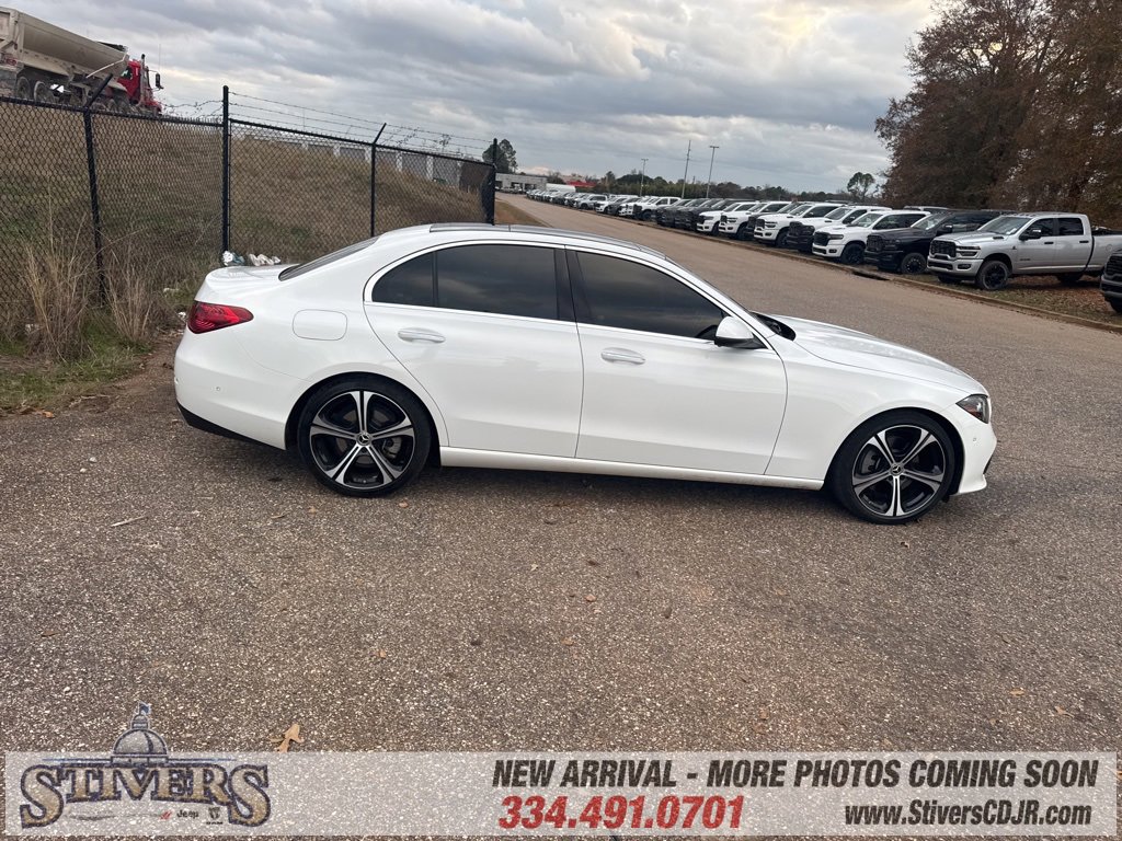 Used 2023 Mercedes-Benz C 300 Sedan image 5