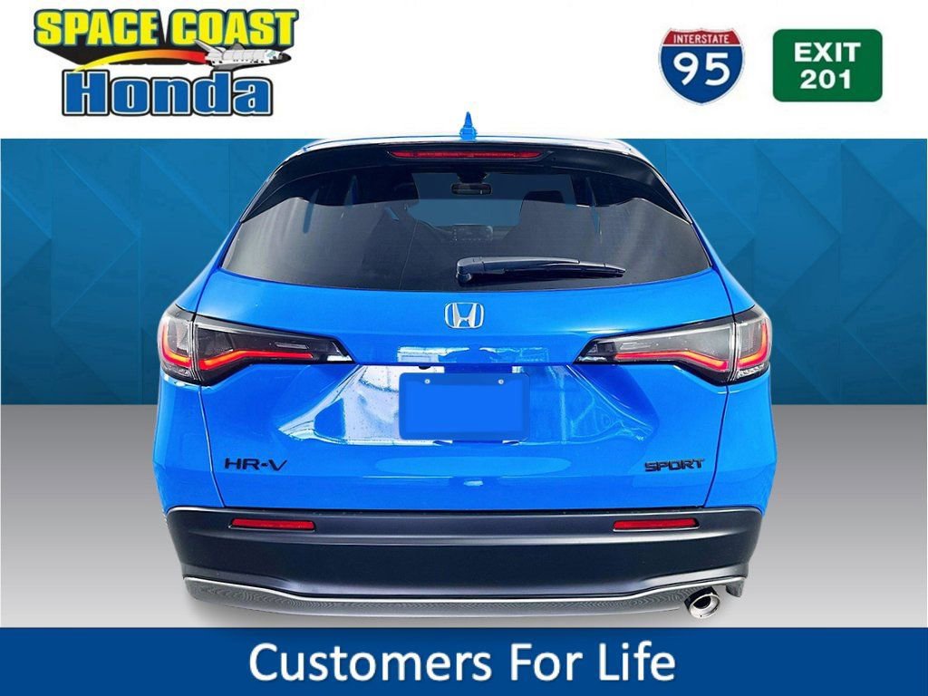 New 2026 Honda HR-V Sport image 3