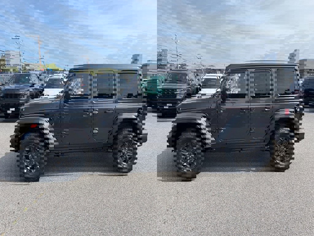 New 2025 Jeep Wrangler Sport S image 4
