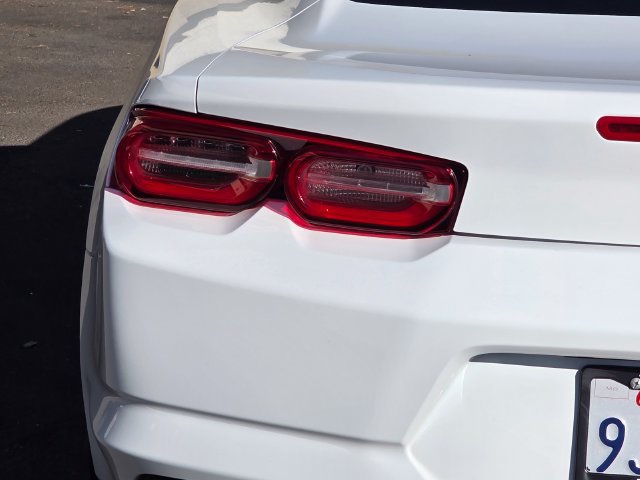 Certified 2024 Chevrolet Camaro LT RWD image 8