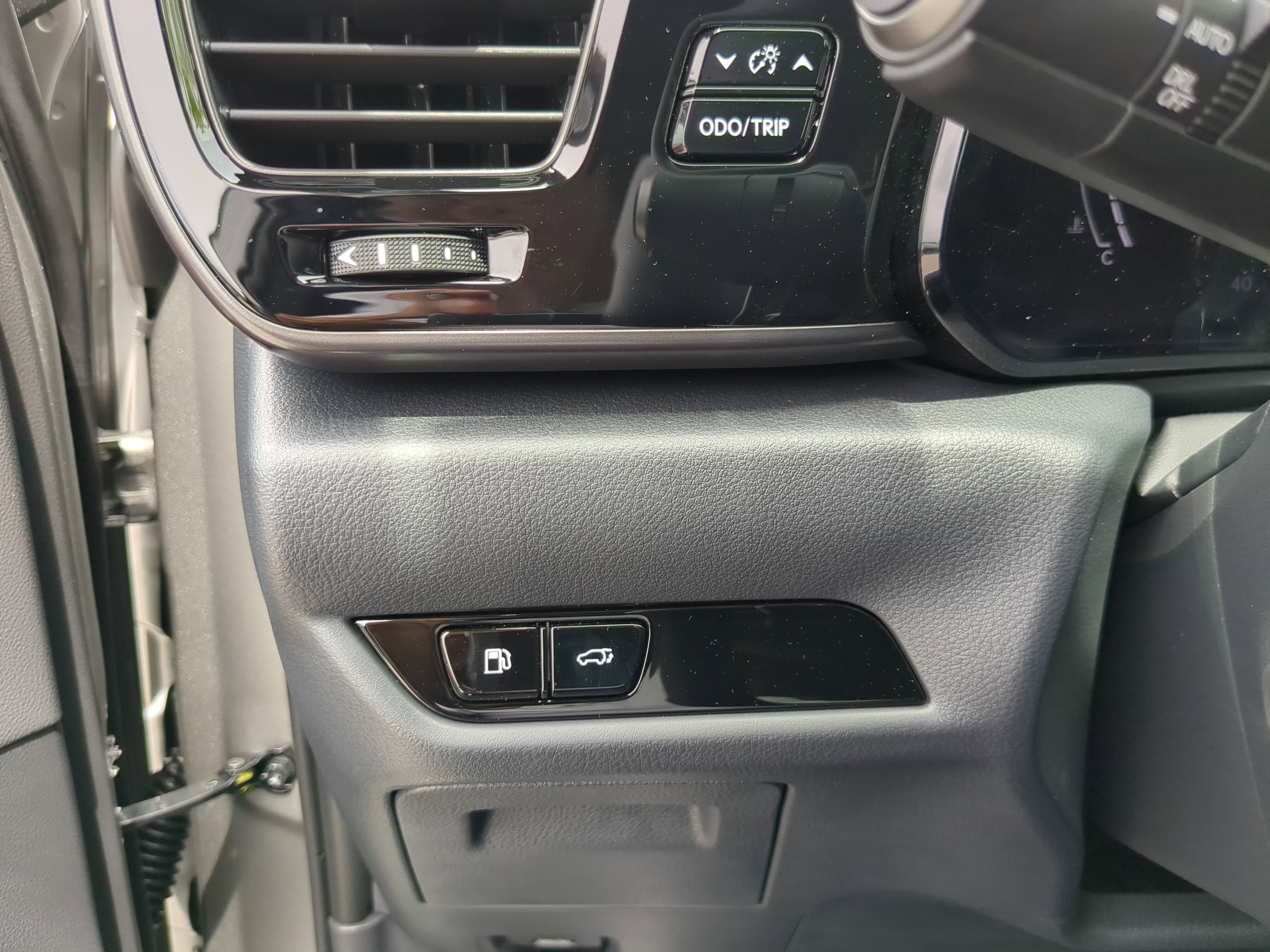 New 2025 Lexus NX 350 AWD w/ Premium Package image 27