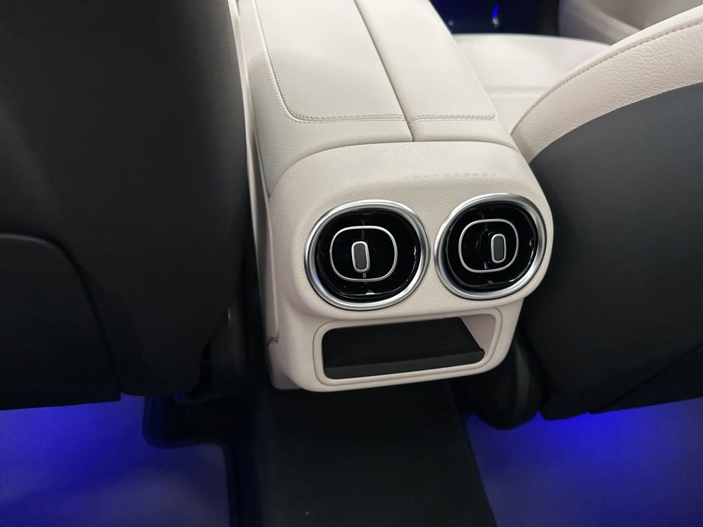 New 2026 Mercedes-Benz GLC 300 image 22