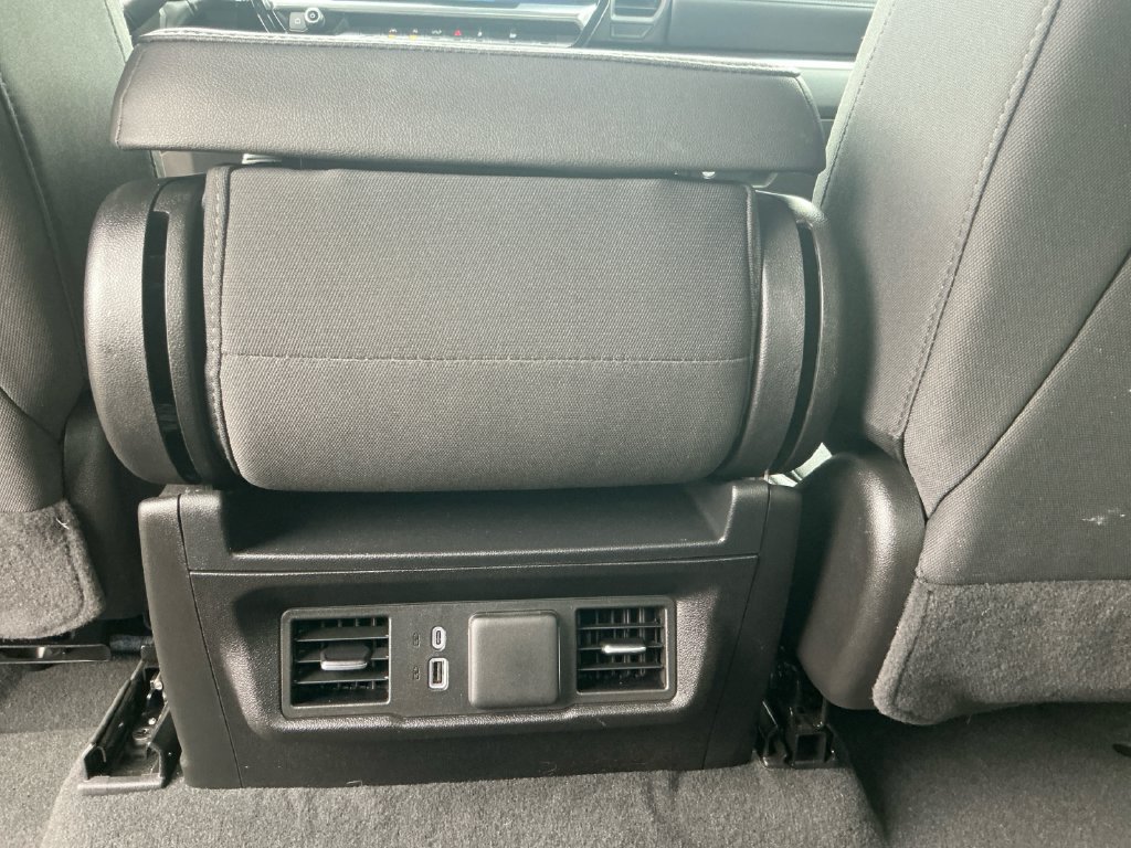 Used 2026 Chevrolet Silverado 1500 LT AWD/4WD image 24