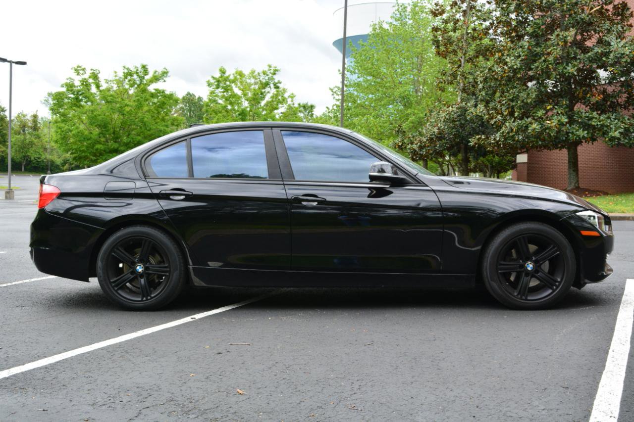 Used 2013 BMW 328i Sedan RWD image 4