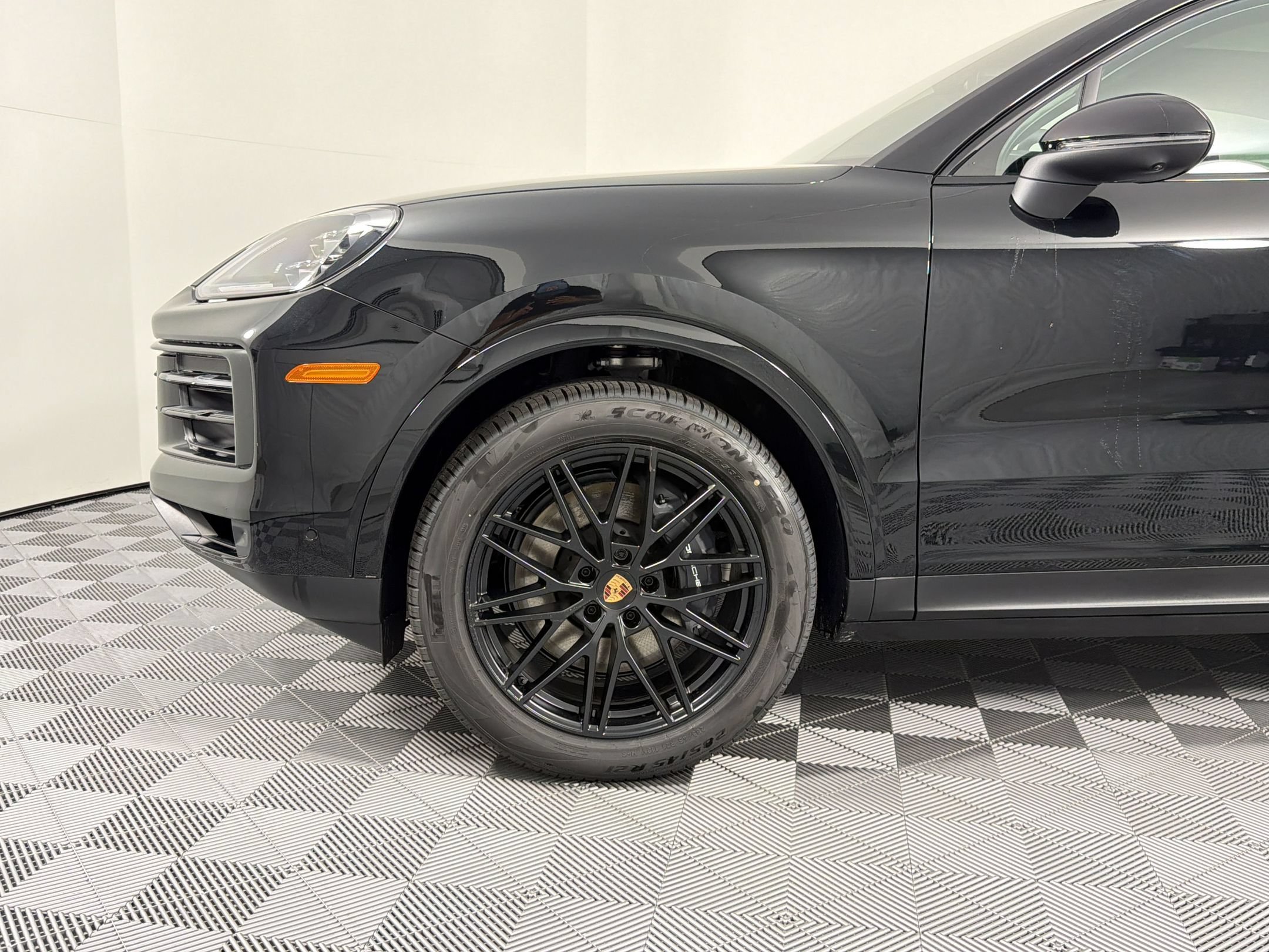 Certified 2026 Porsche Cayenne Coupe AWD/4WD image 7