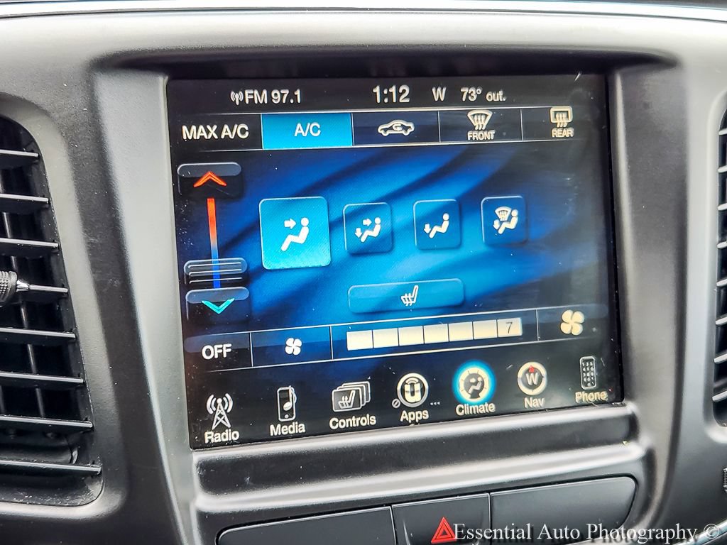 Used 2017 Chrysler 200 Limited Platinum FWD image 13