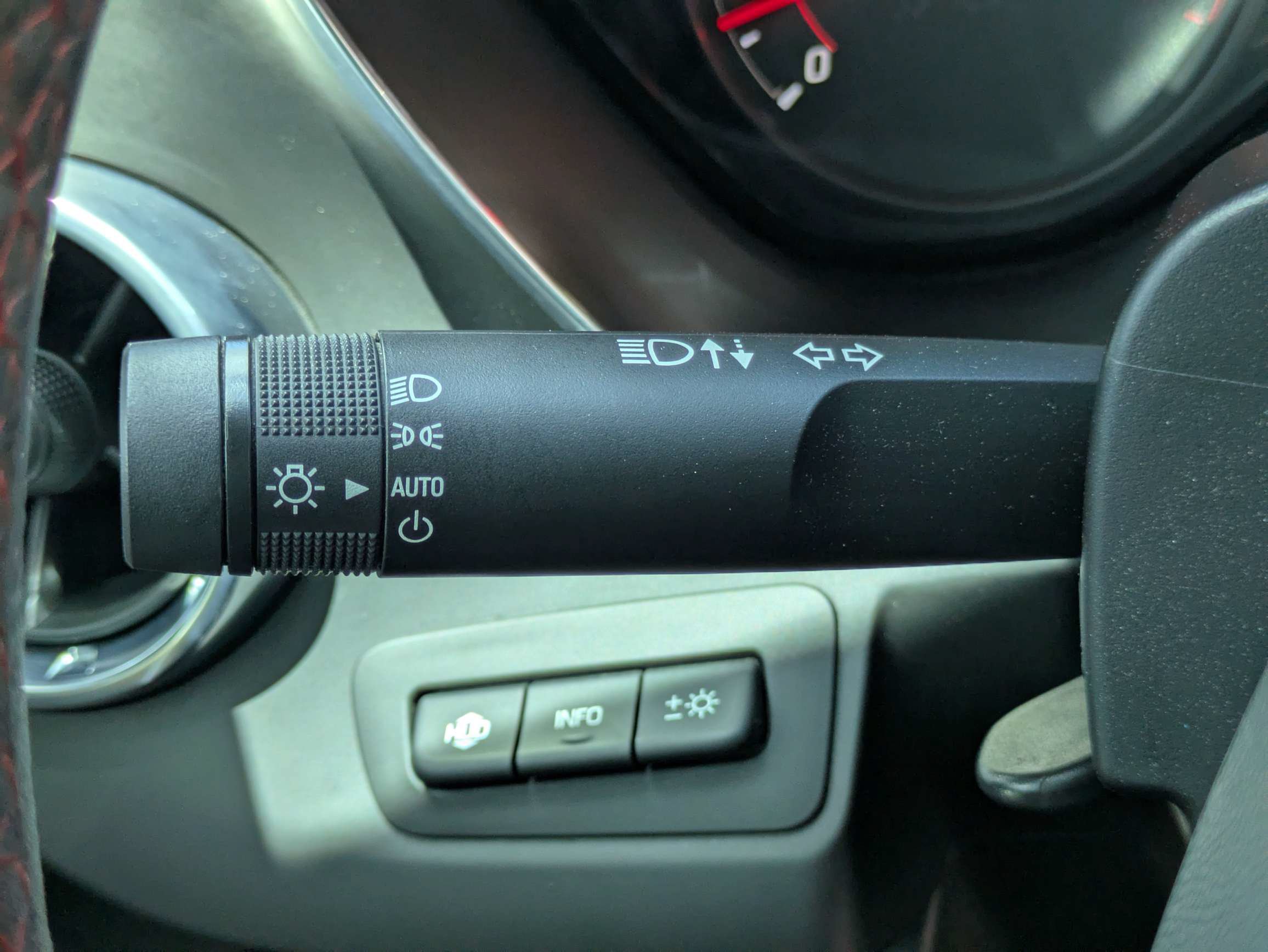 Used 2017 Chevrolet Camaro ZL1 RWD image 15