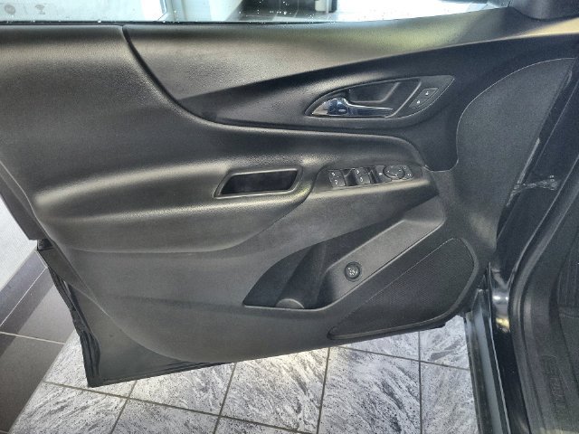 Used 2020 Chevrolet Equinox LT AWD/4WD image 13