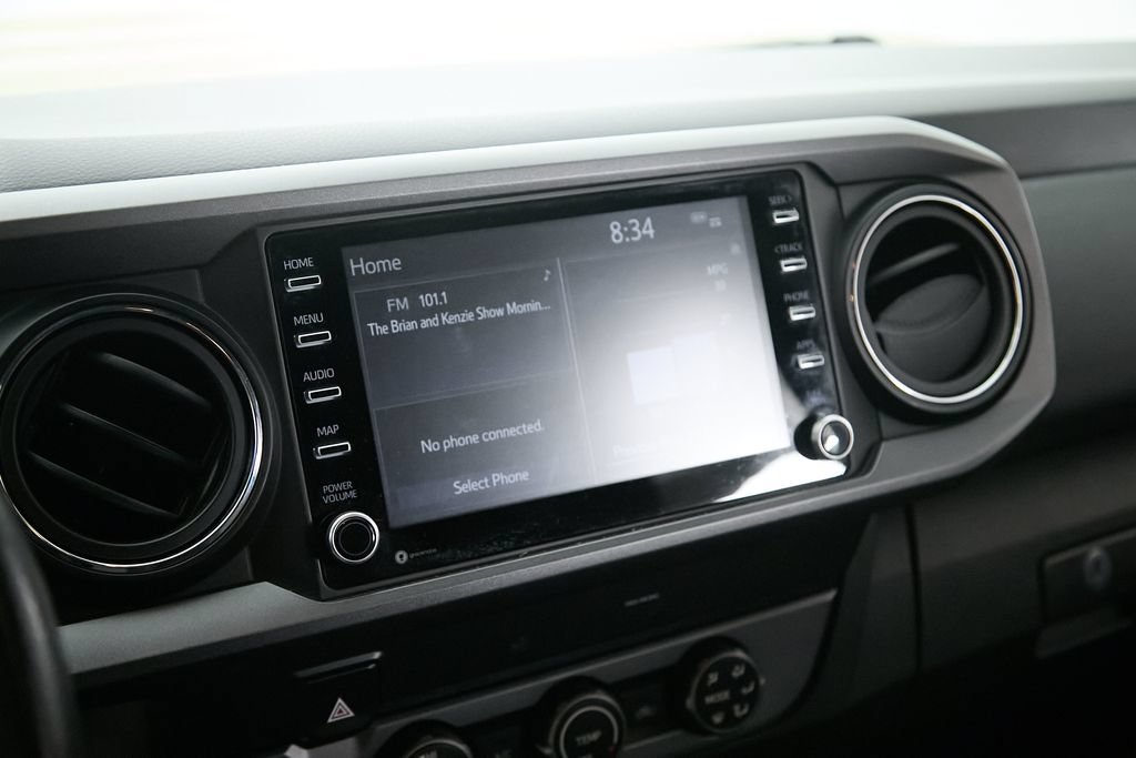 Used 2020 Toyota Tacoma TRD Sport AWD/4WD image 19