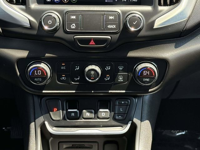 Used 2019 GMC Terrain SLE w/ Driver Convenience Package FWD image 17