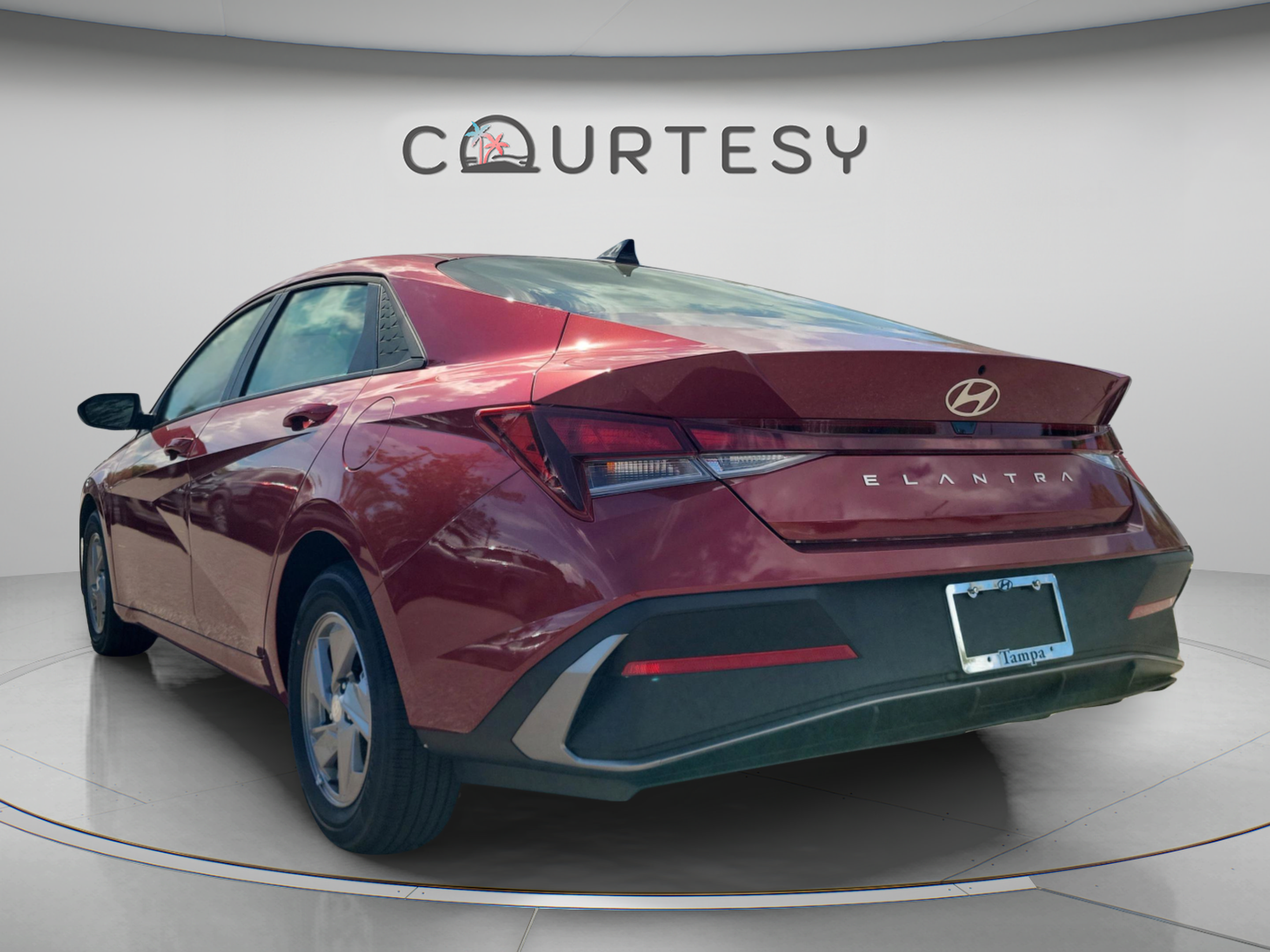 Certified 2026 Hyundai Elantra SE FWD image 3
