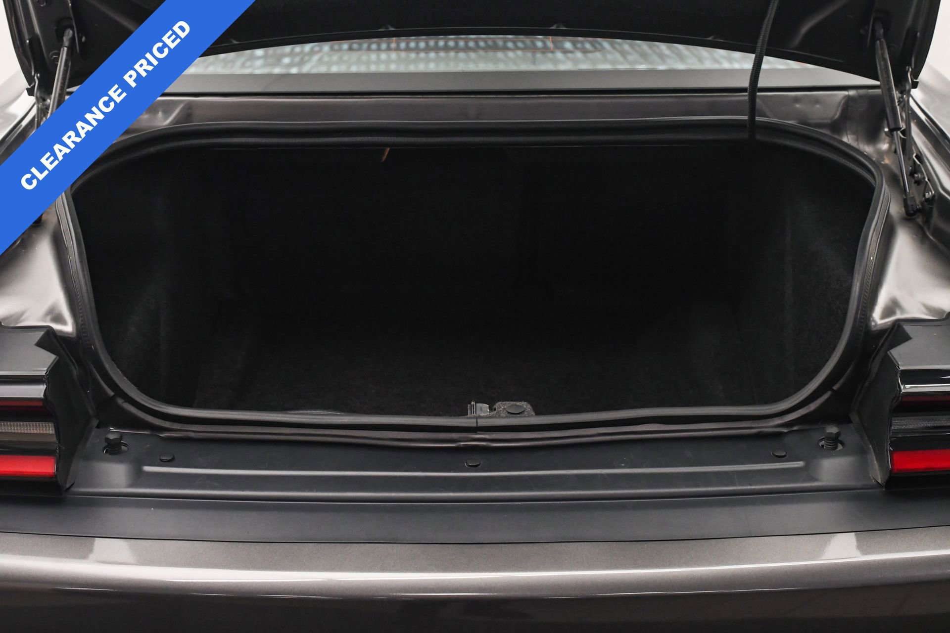 Used 2023 Dodge Challenger R/T Scat Pack image 7