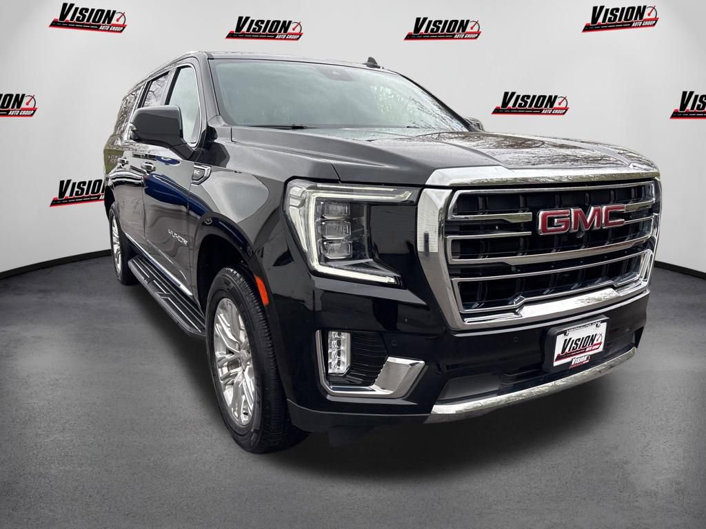 Used 2023 GMC Yukon XL SLT w/ SLT Luxury Package AWD/4WD video 3