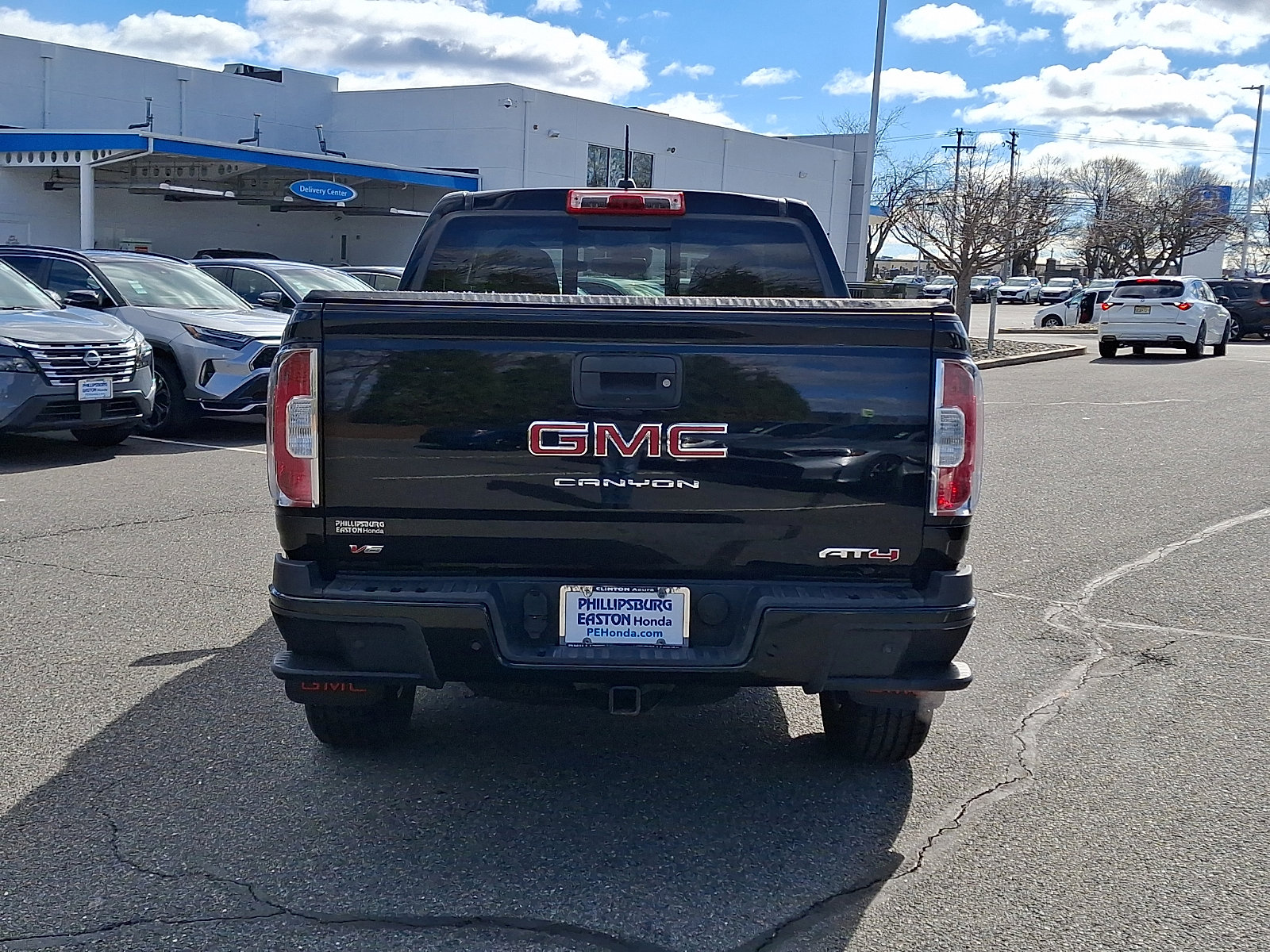 Used 2022 GMC Canyon AT4 w/ Driver Alert Package image 5