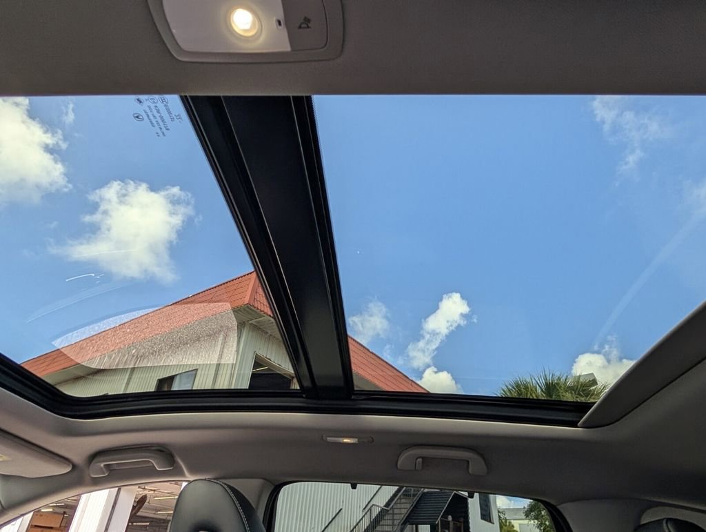 Used 2023 Acura MDX FWD w/ Technology Package image 13