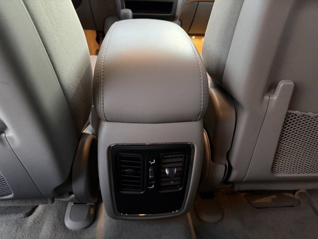 Used 2012 Dodge Durango SXT w/ Trailer Tow Group IV image 13