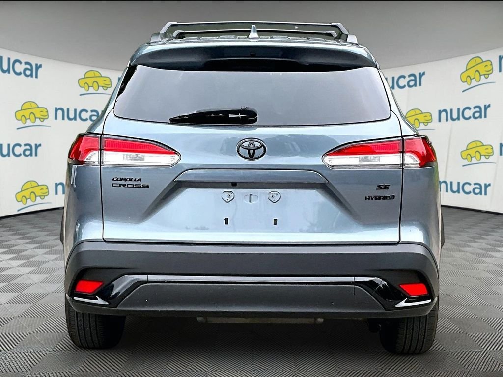Used 2023 Toyota Corolla Cross AWD Hybrid w/ Moonroof Package image 5