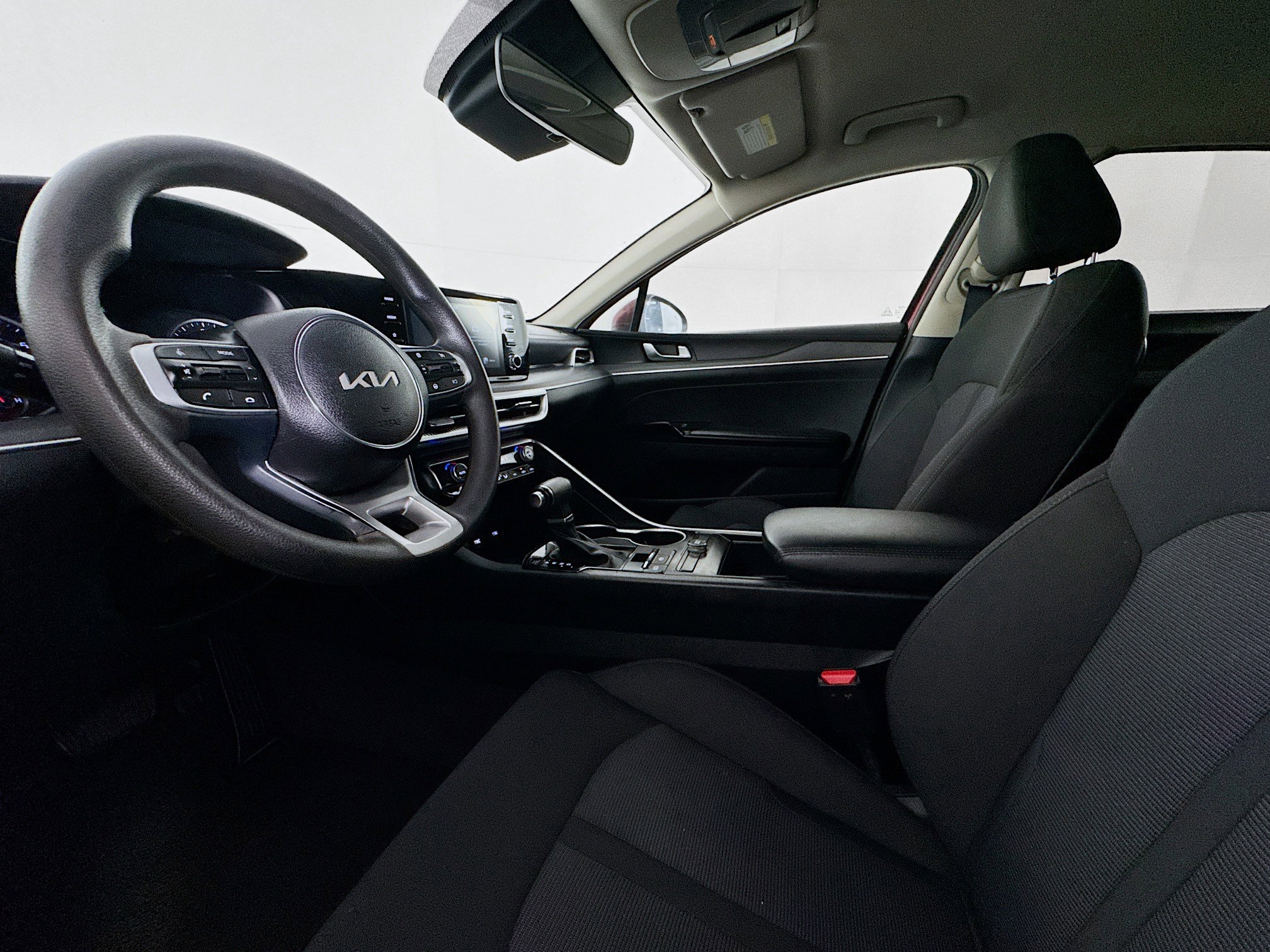 Used 2023 Kia K5 LXS image 21