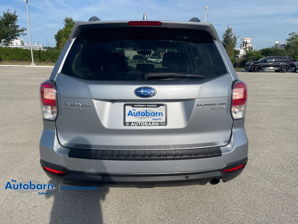 Used 2017 Subaru Forester 2.5i Limited AWD/4WD image 4