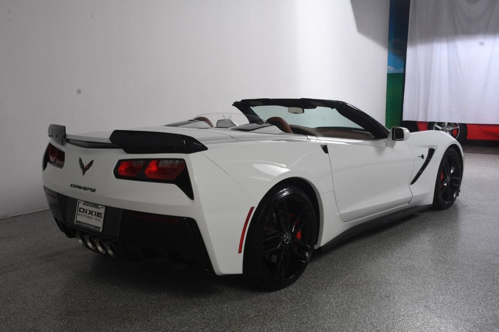 Used 2014 Chevrolet Corvette Stingray Convertible w/ 3LT Preferred Equipment Group RWD image 16