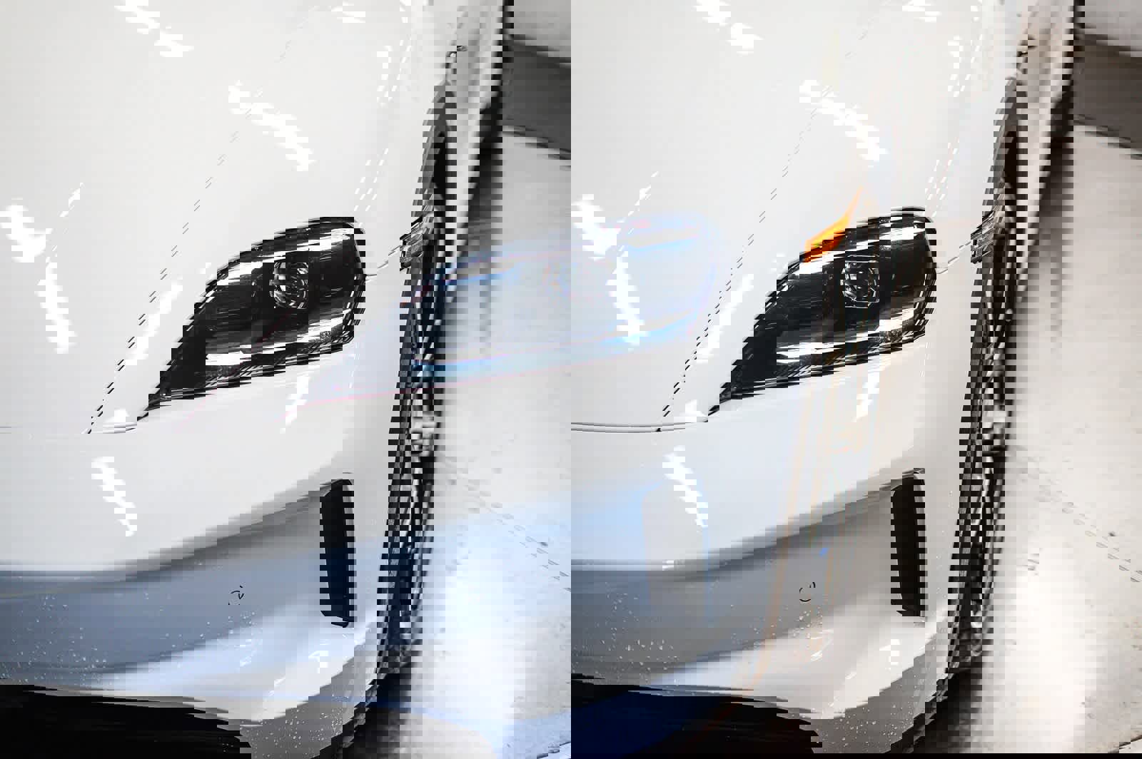 Used 2025 Porsche Taycan 4S image 7