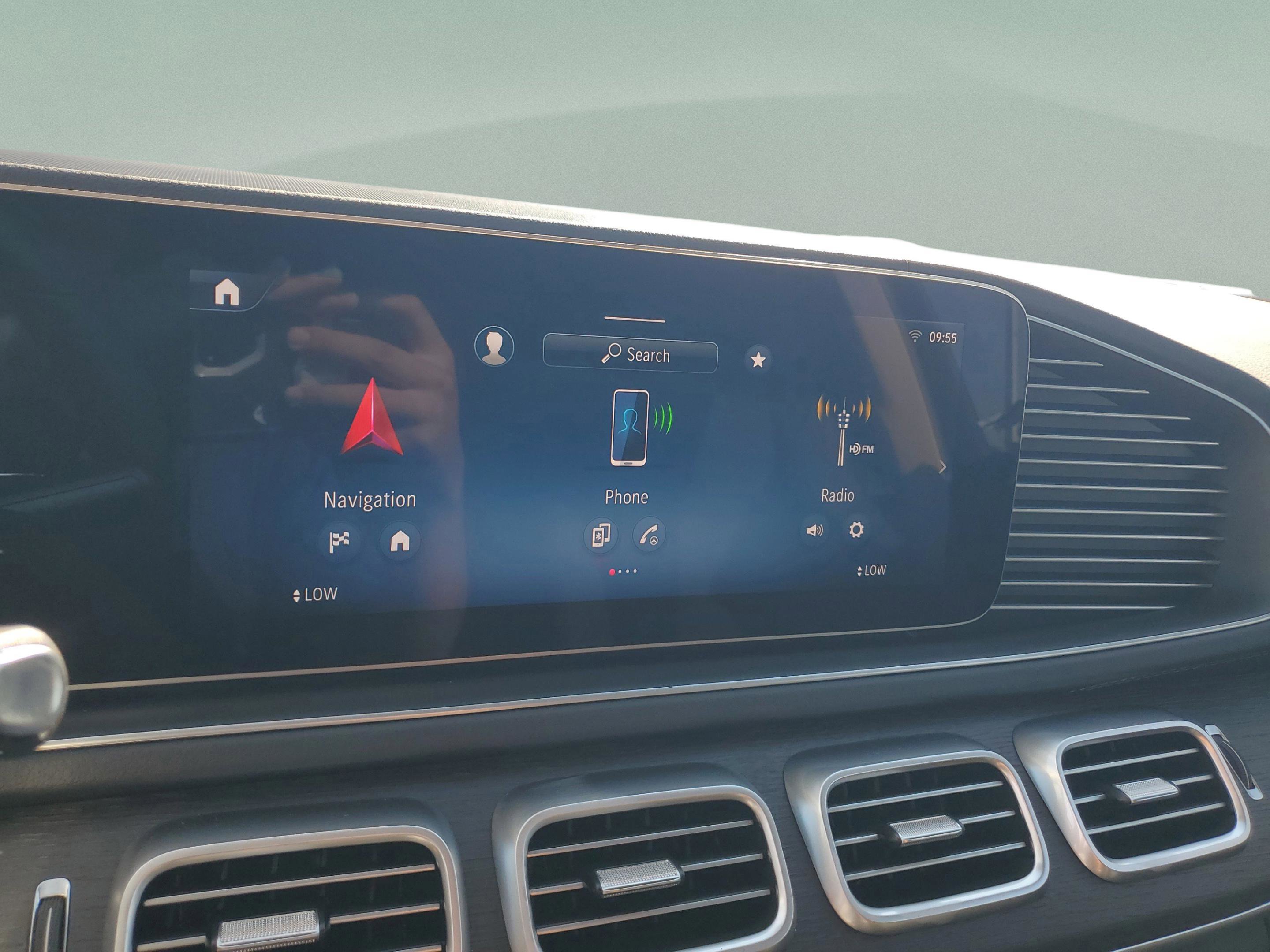 Certified 2026 Mercedes-Benz GLS 450 4MATIC image 23