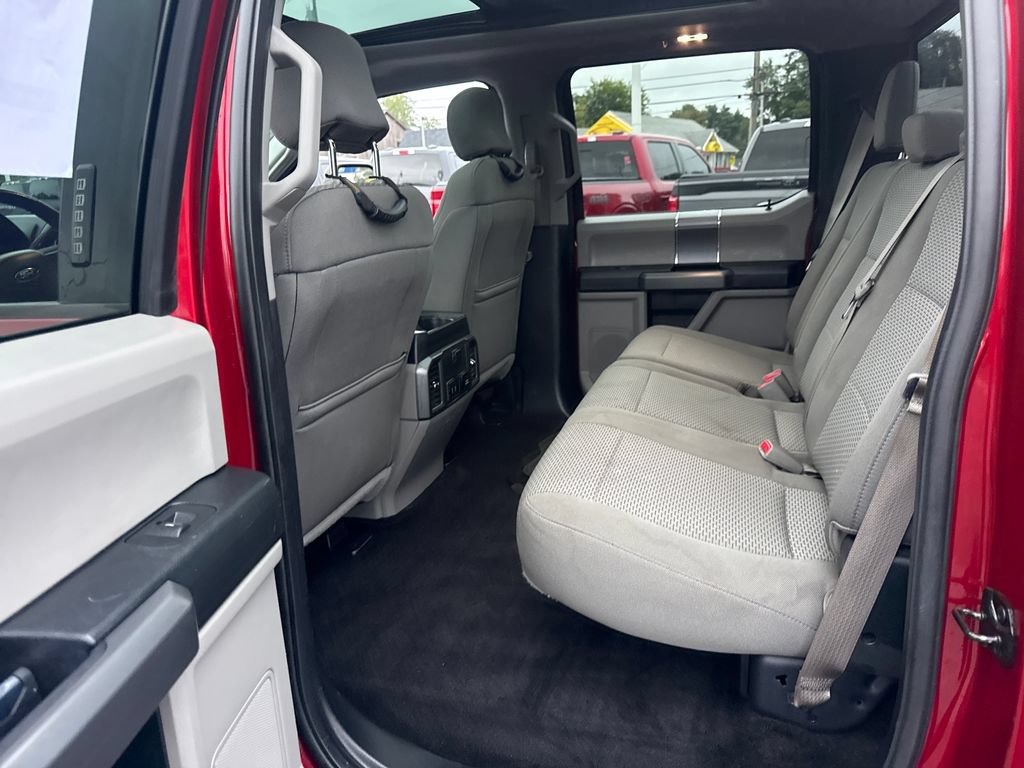 Used 2017 Ford F150 XLT w/ Equipment Group 302A Luxury AWD/4WD image 17