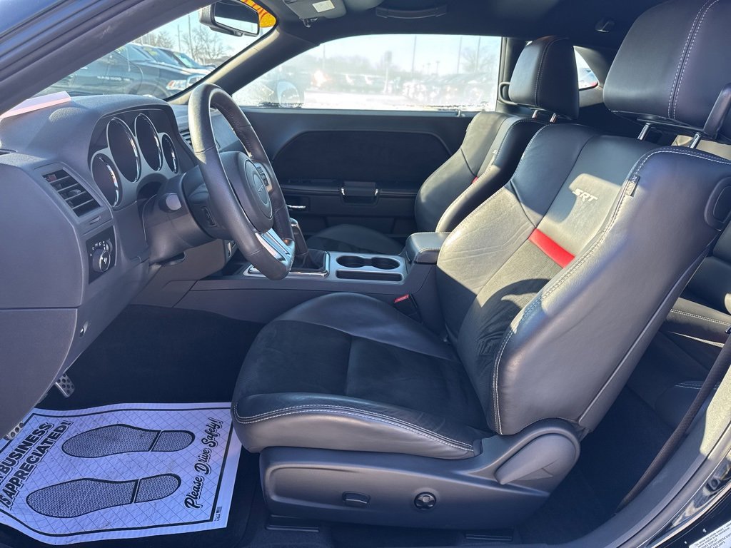 Used 2014 Dodge Challenger SRT8 image 5