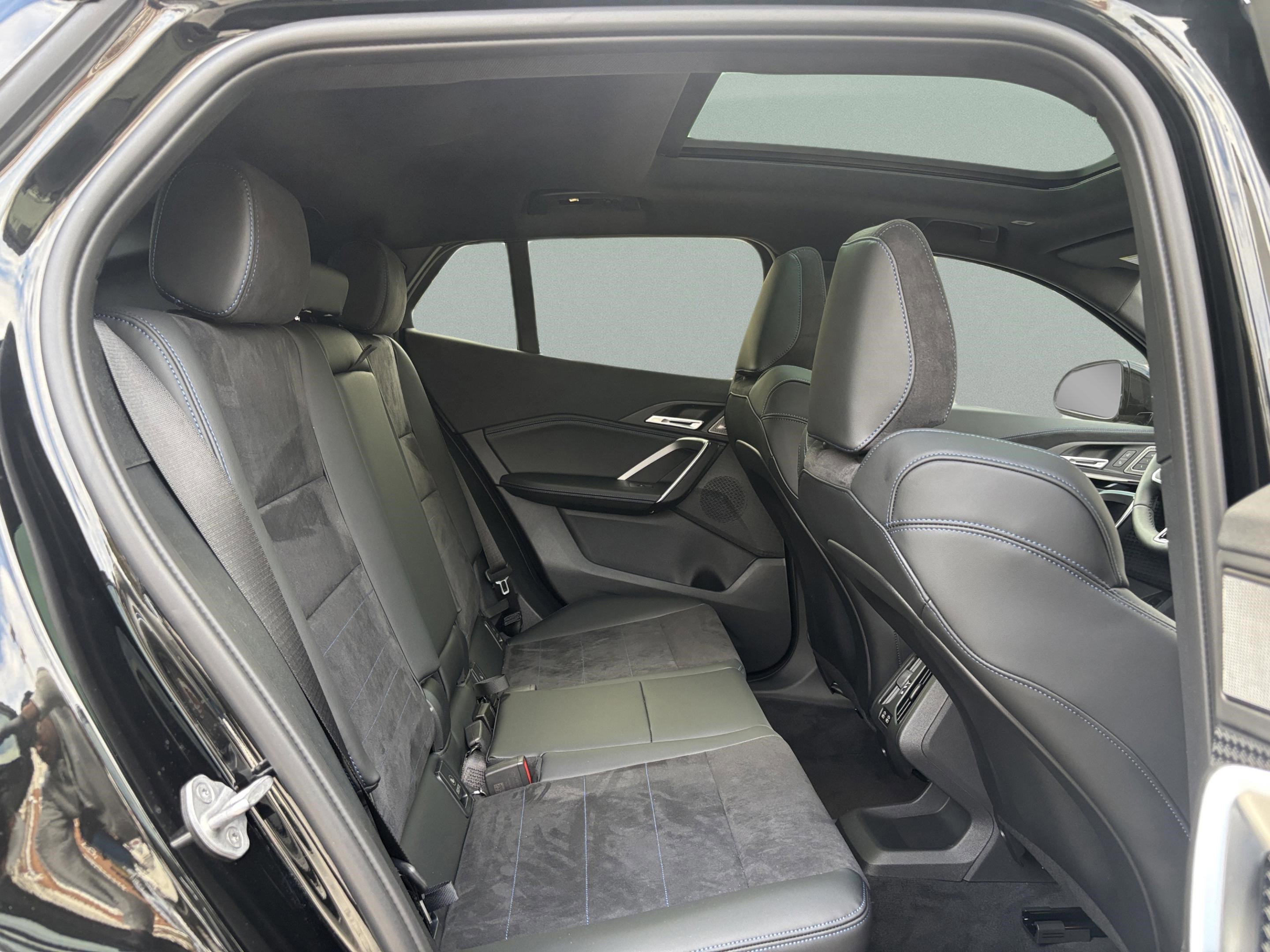 Used 2026 BMW X2 xDrive28i w/ Technology Package image 30