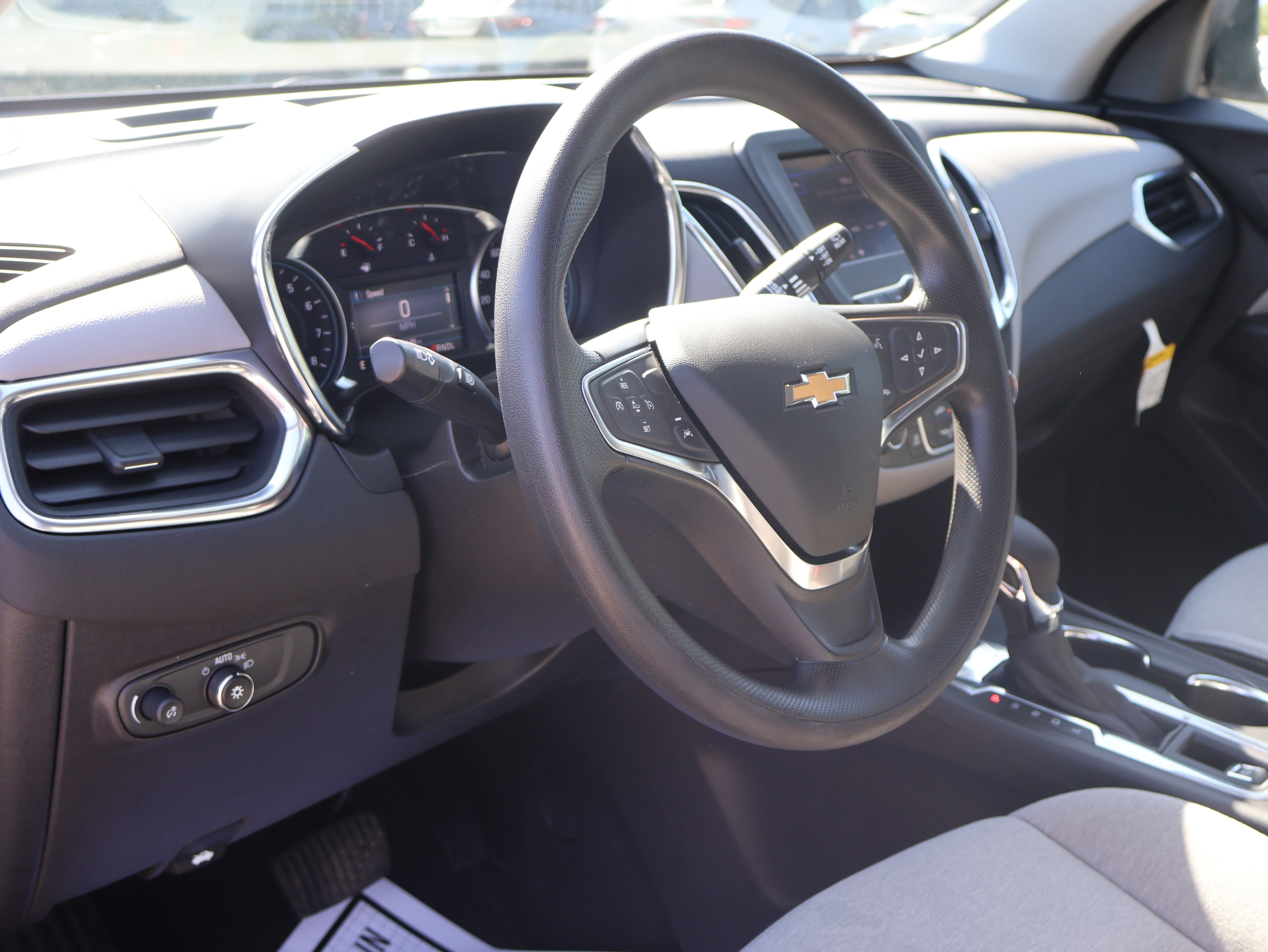 Used 2024 Chevrolet Equinox LS w/ LS Convenience Package FWD image 20