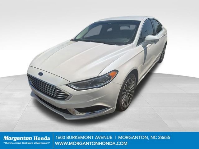 Used 2018 Ford Fusion SE w/ Fusion SE Technology Package image 3