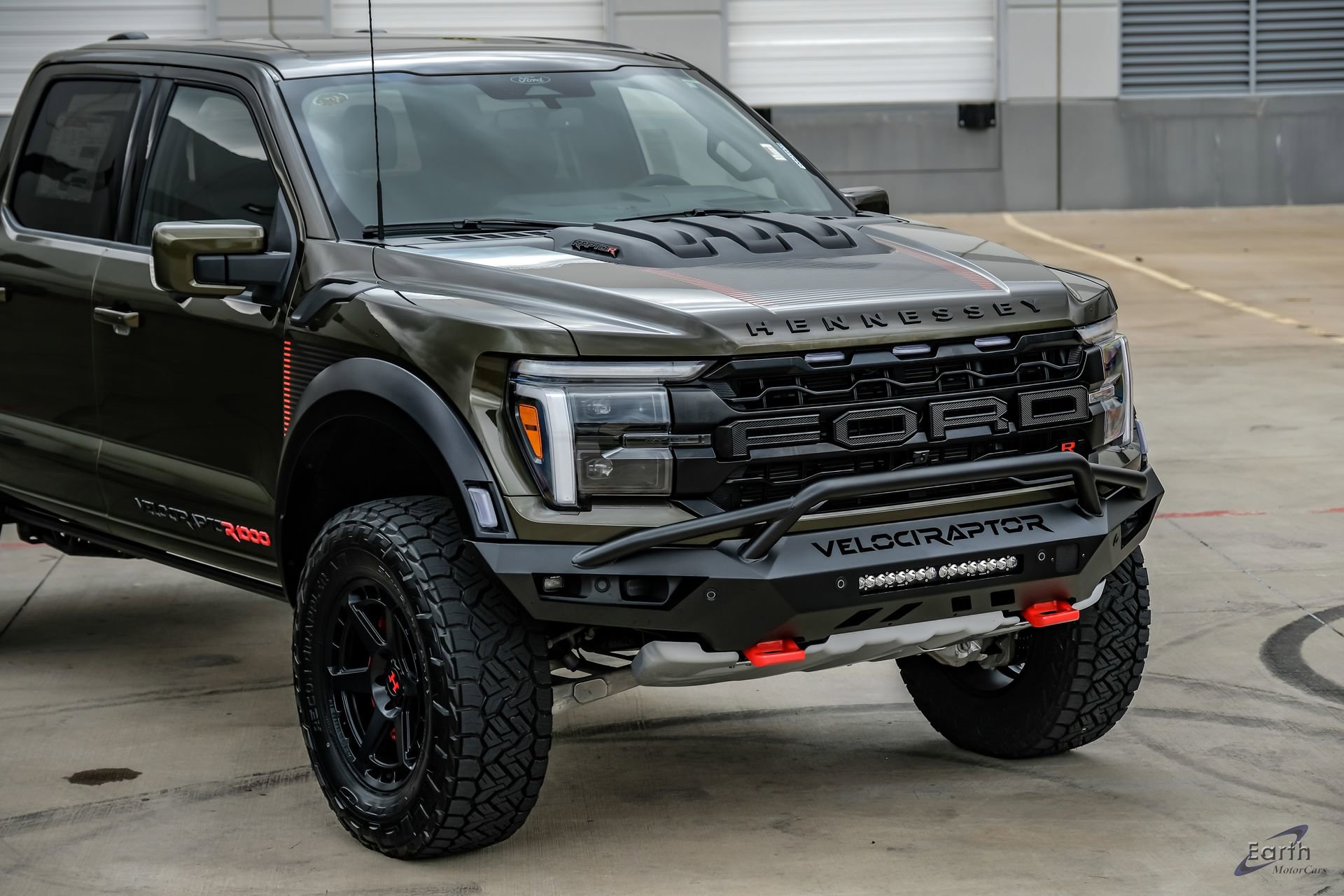 Used 2026 Ford F150 Raptor w/ Equipment Group 803A Raptor R AWD/4WD image 31