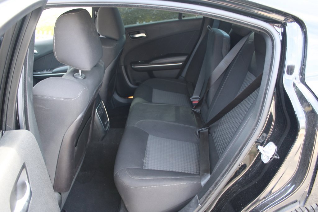 Used 2019 Dodge Charger GT image 27