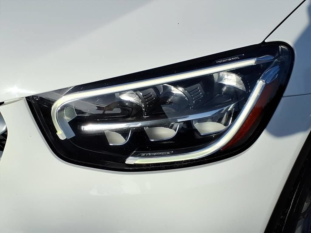 Used 2021 Mercedes-Benz GLC 300 image 11