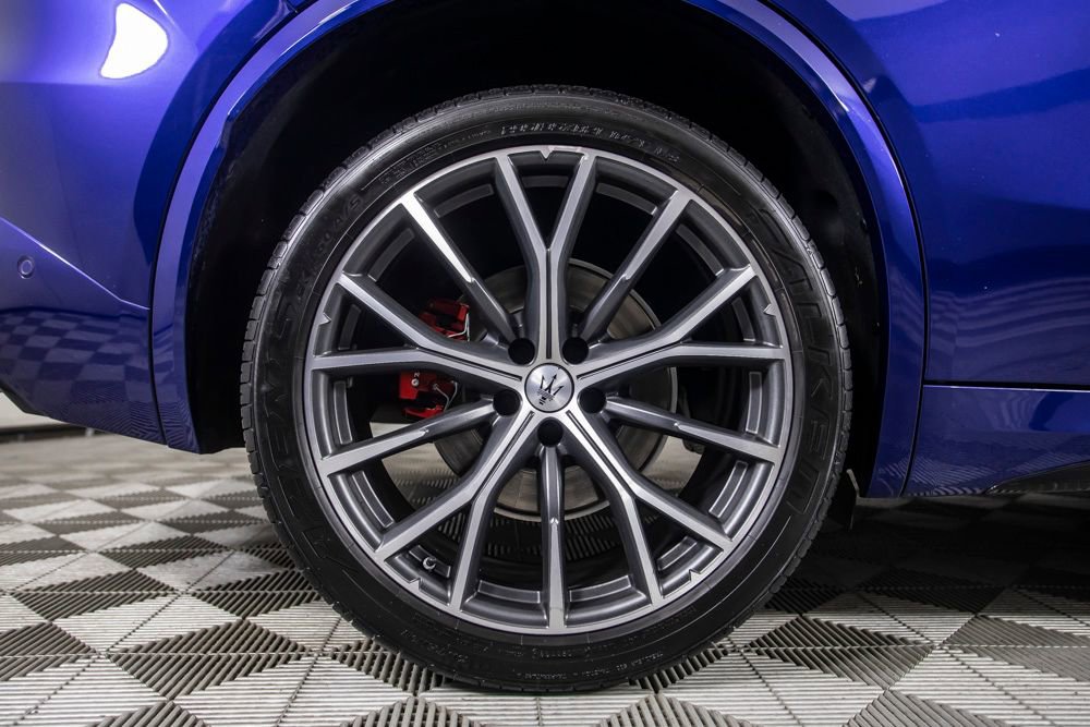 Used 2023 Maserati Grecale Modena AWD/4WD image 38