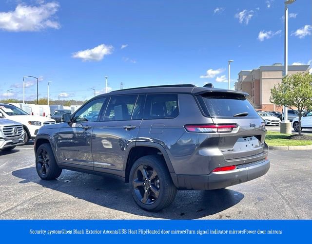 Used 2022 Jeep Grand Cherokee L Limited w/ Black Appearance Package image 6