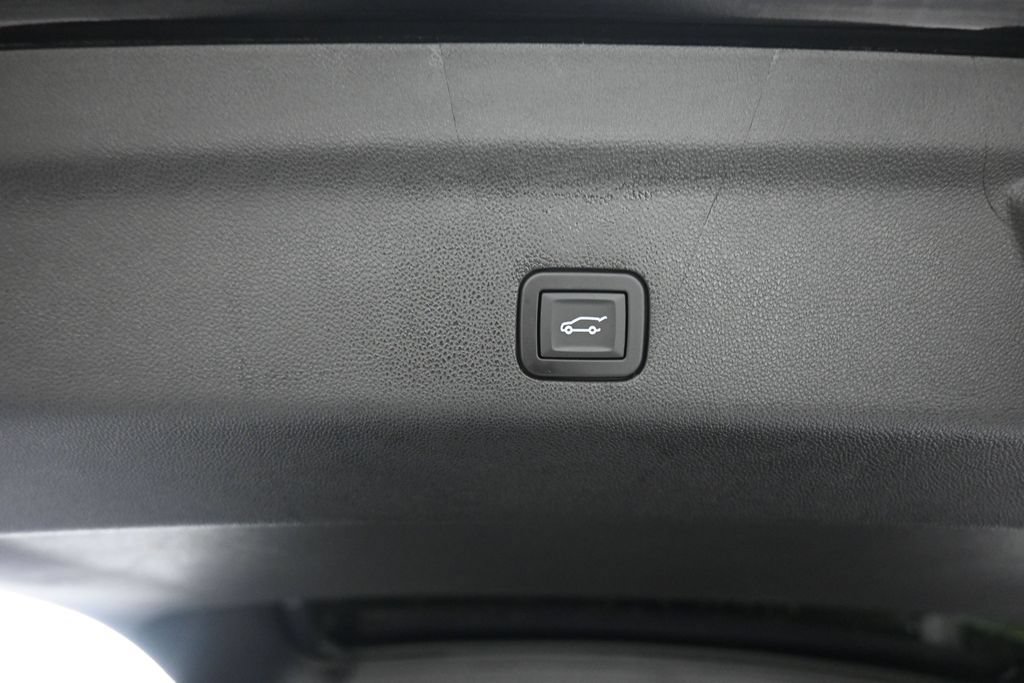 Used 2026 GMC Yukon XL Denali Ultimate AWD/4WD image 70