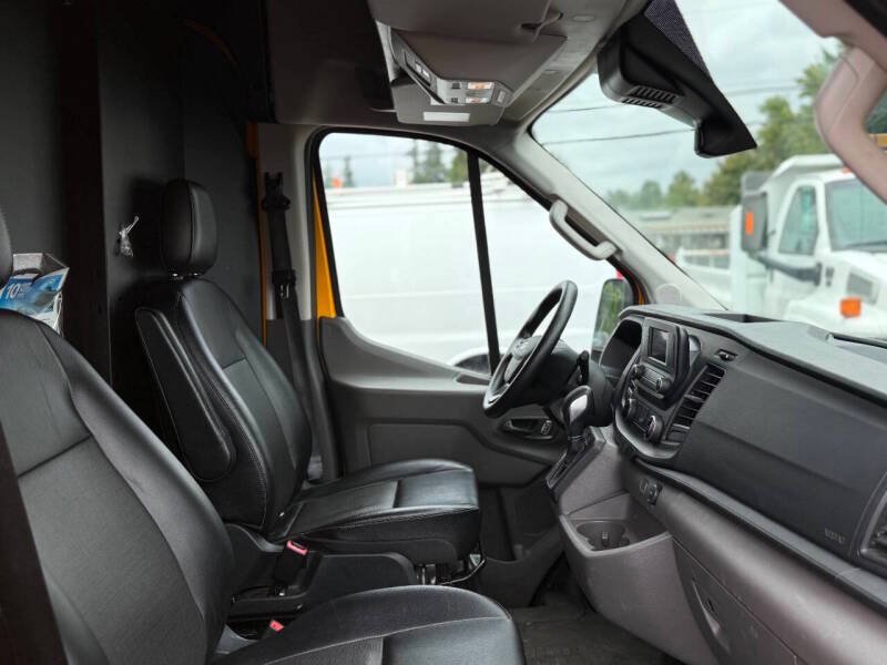 Used 2023 Ford Transit 250 148 High Roof w/ Load Area Protection Package RWD image 24