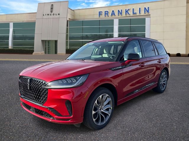 New 2026 Lincoln Aviator 2WD w/ Jet Appearance Package image 3